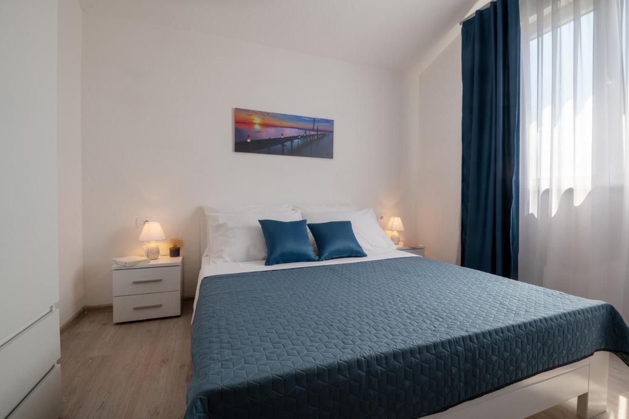Apartmani Mate נאום מראה חיצוני תמונה
