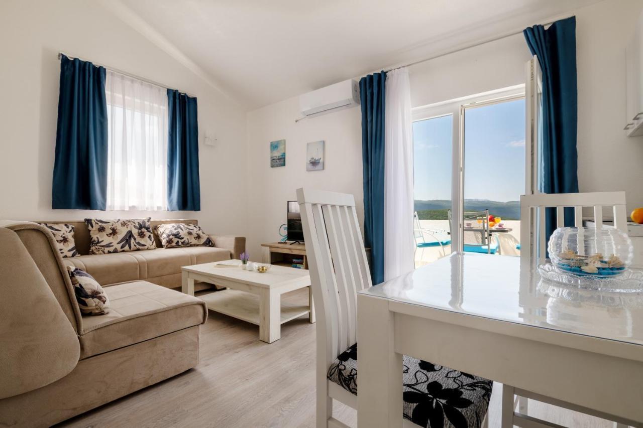 Apartmani Mate נאום מראה חיצוני תמונה